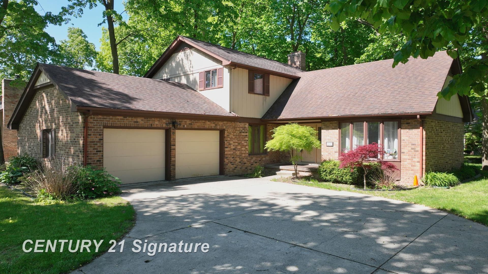 2765 Clairmount Drive, Saginaw, MI 48603