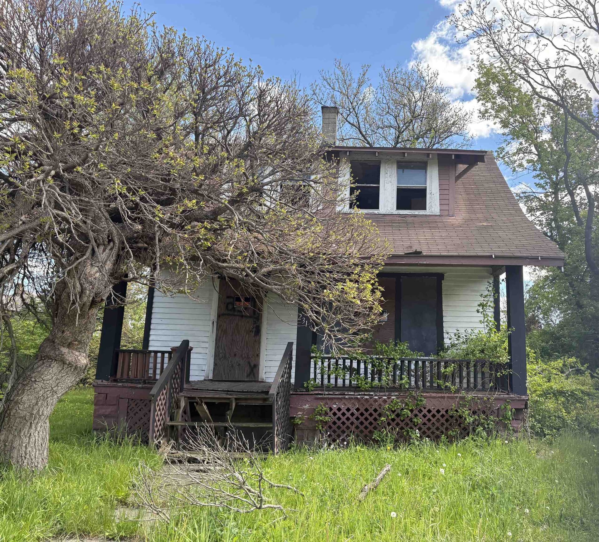 231 Grove Street, Highland Park, MI 48203