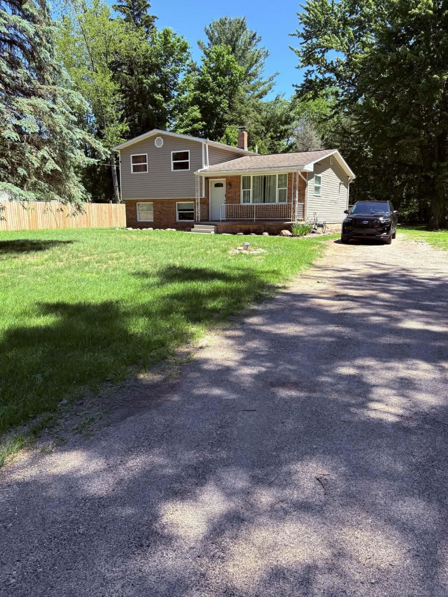 8181 Bray Road, Vassar, MI