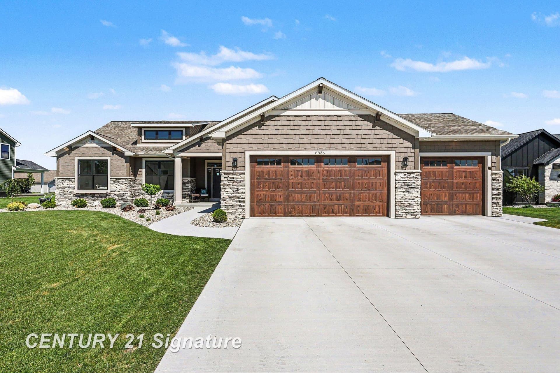 8836 Copper Court, Freeland, MI 48623