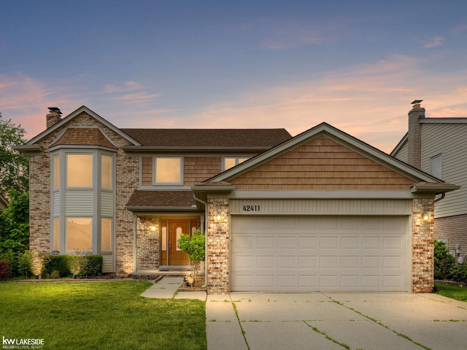 42411 Royal Lane, Clinton Twp, MI 48038