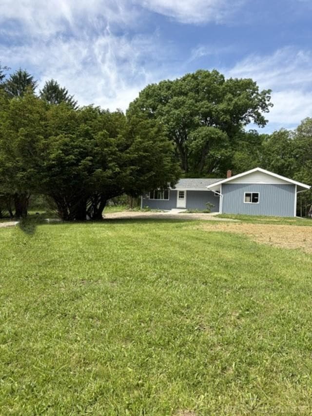 4639 17 Mile Road, Tekonsha, MI 49092