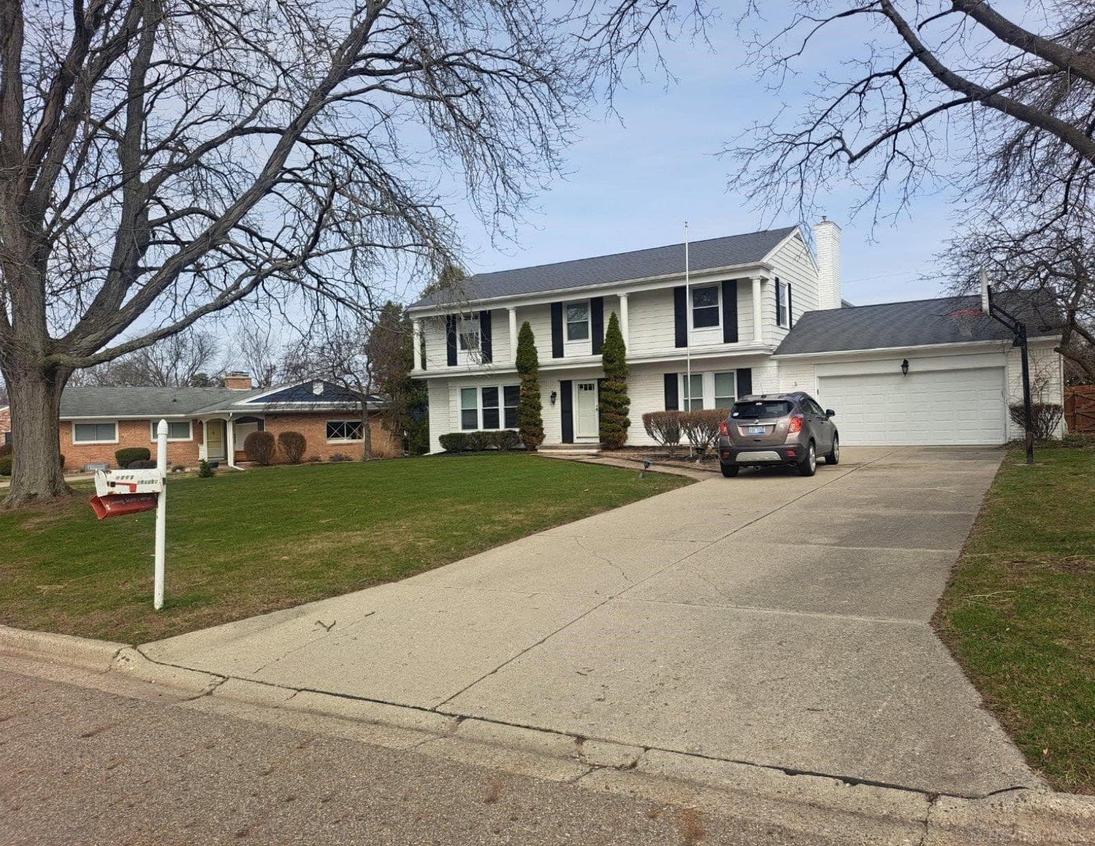 4312 Appletree Lane, Lansing, MI 48917