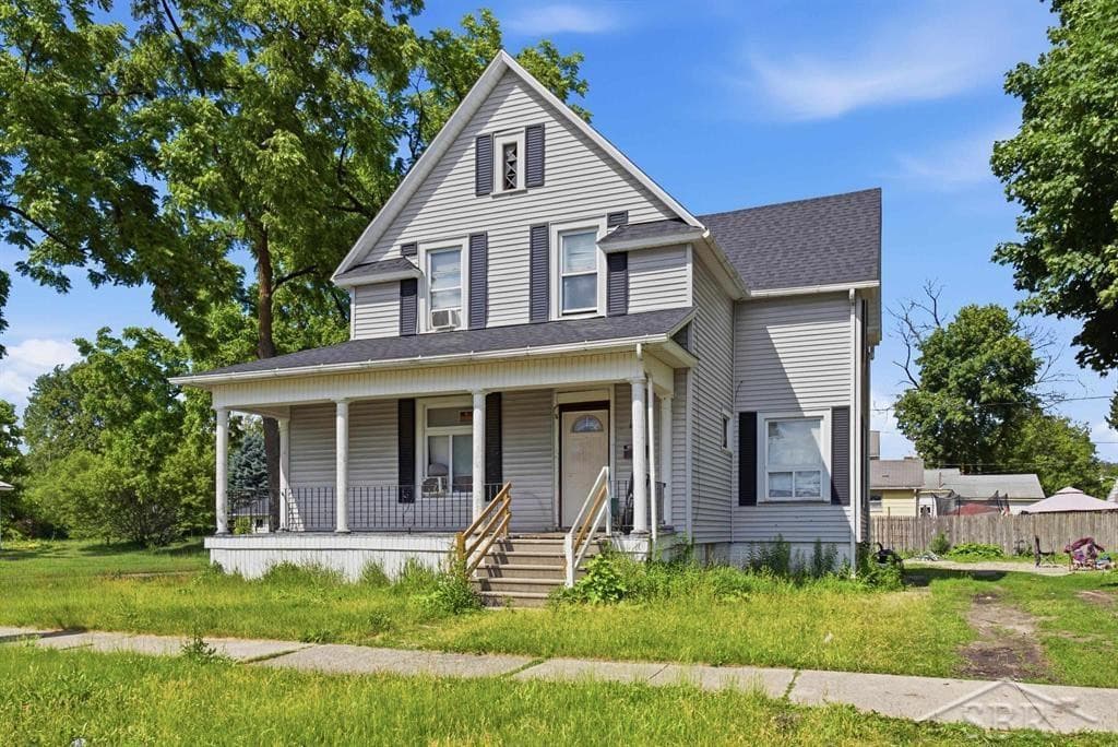822 Jackson Street, Saginaw, MI 48602