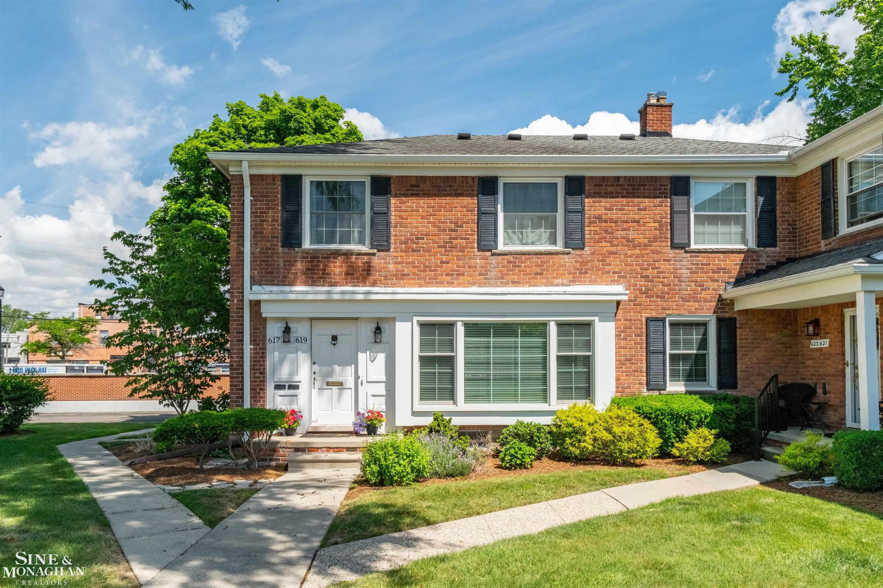 617 Notre Dame Street, Grosse Pointe, MI 48230