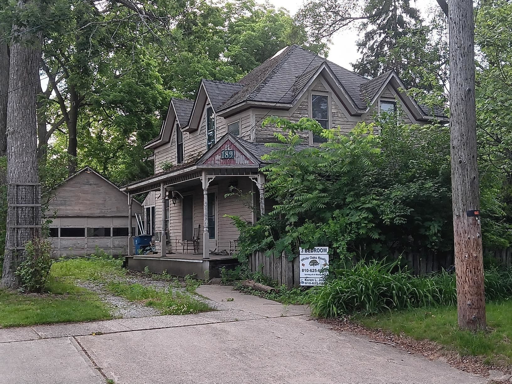 189 S Genesee Street, Montrose, MI 48457