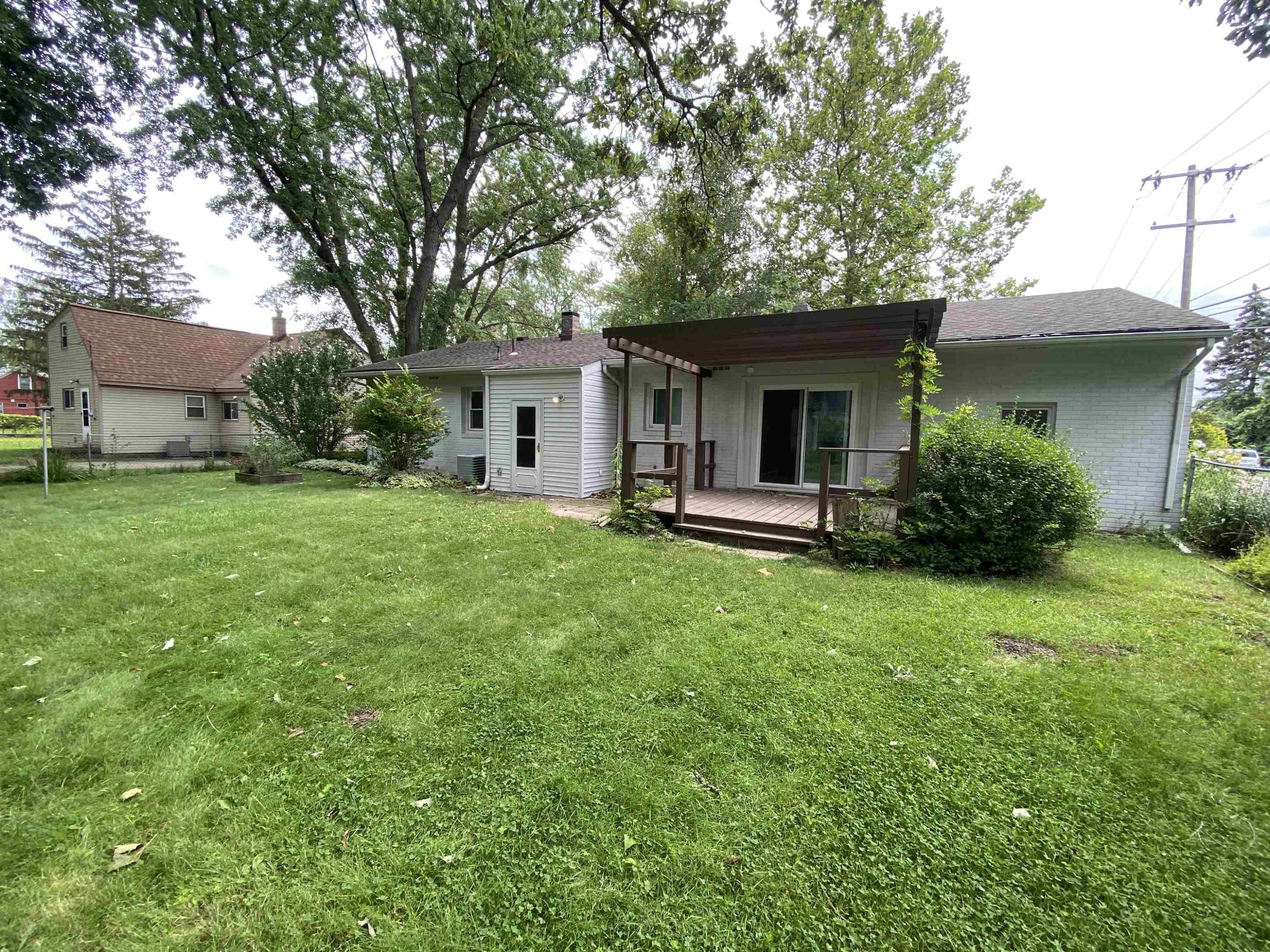 20640 Westhaven Avenue, Southfield, MI 48075