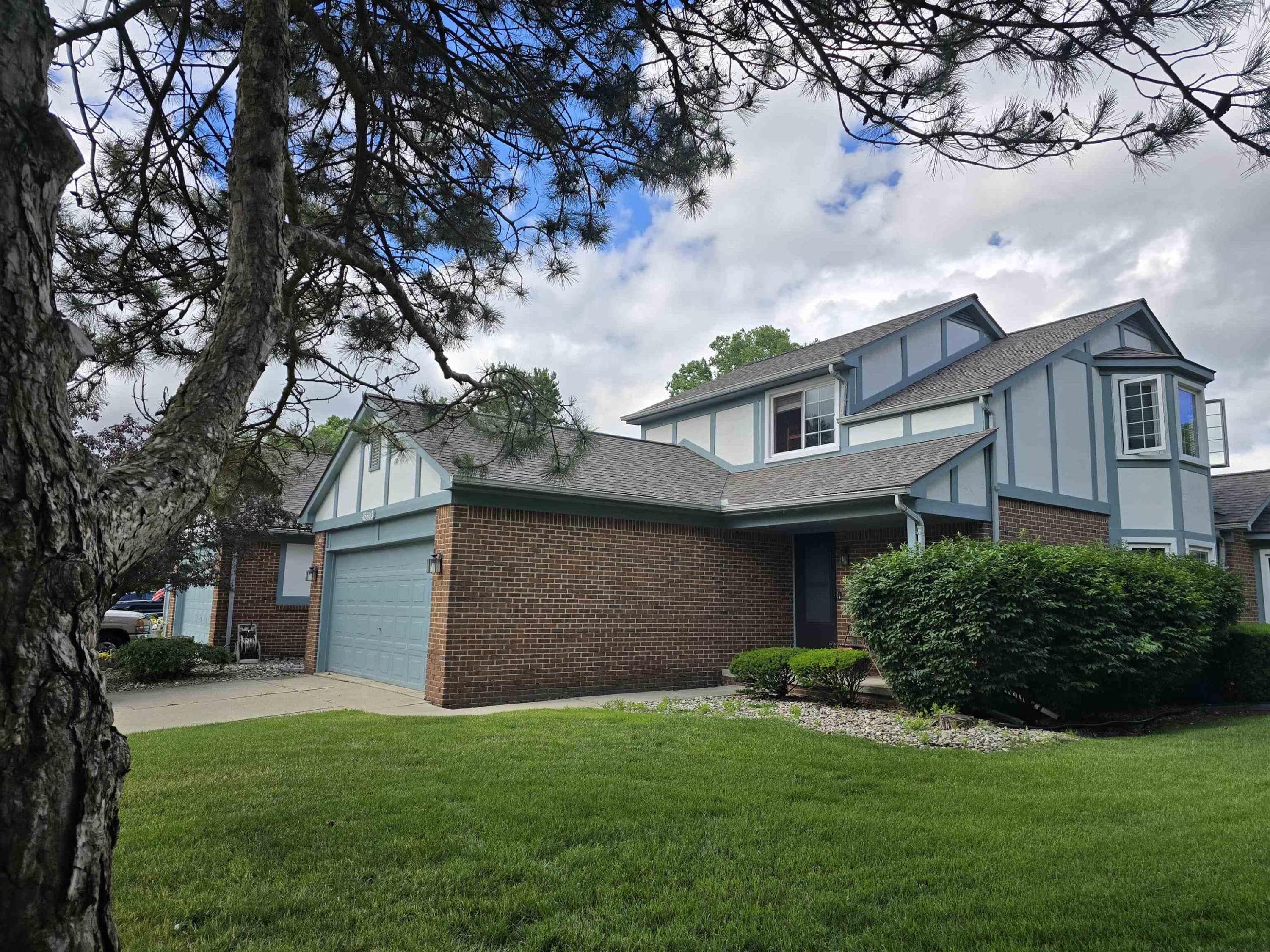 45603 Bristol Bay Drive, Macomb, MI 48044