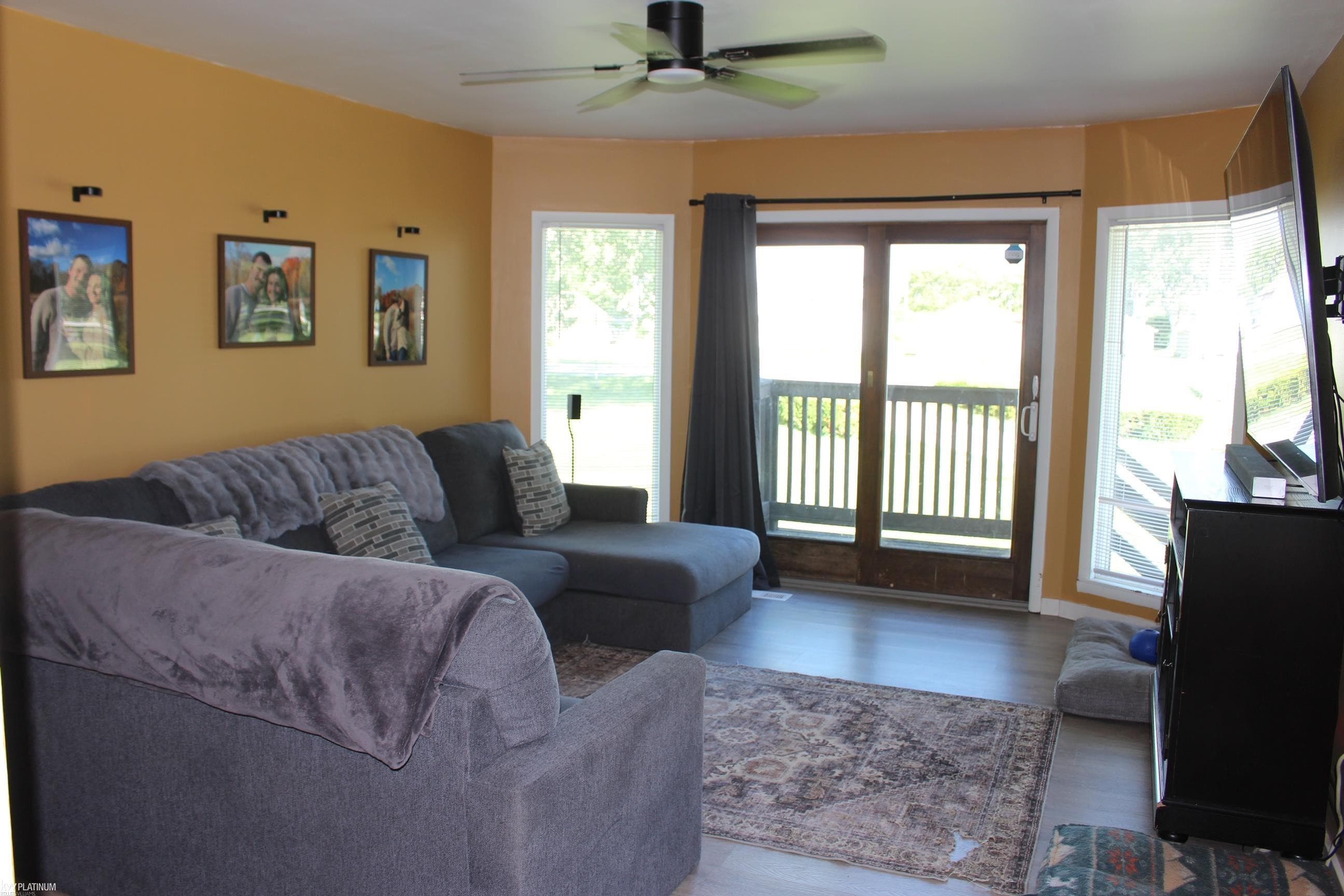 Photo 4