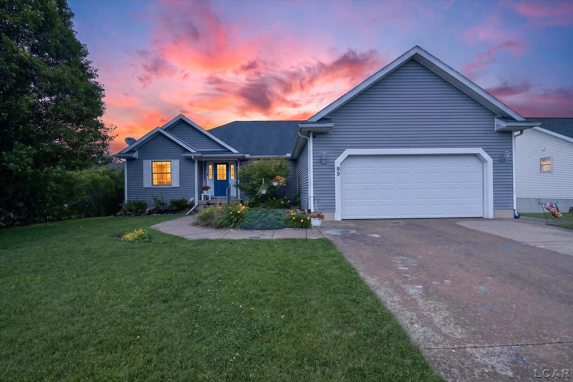 99 Trevor Trail, Onsted, MI 49265