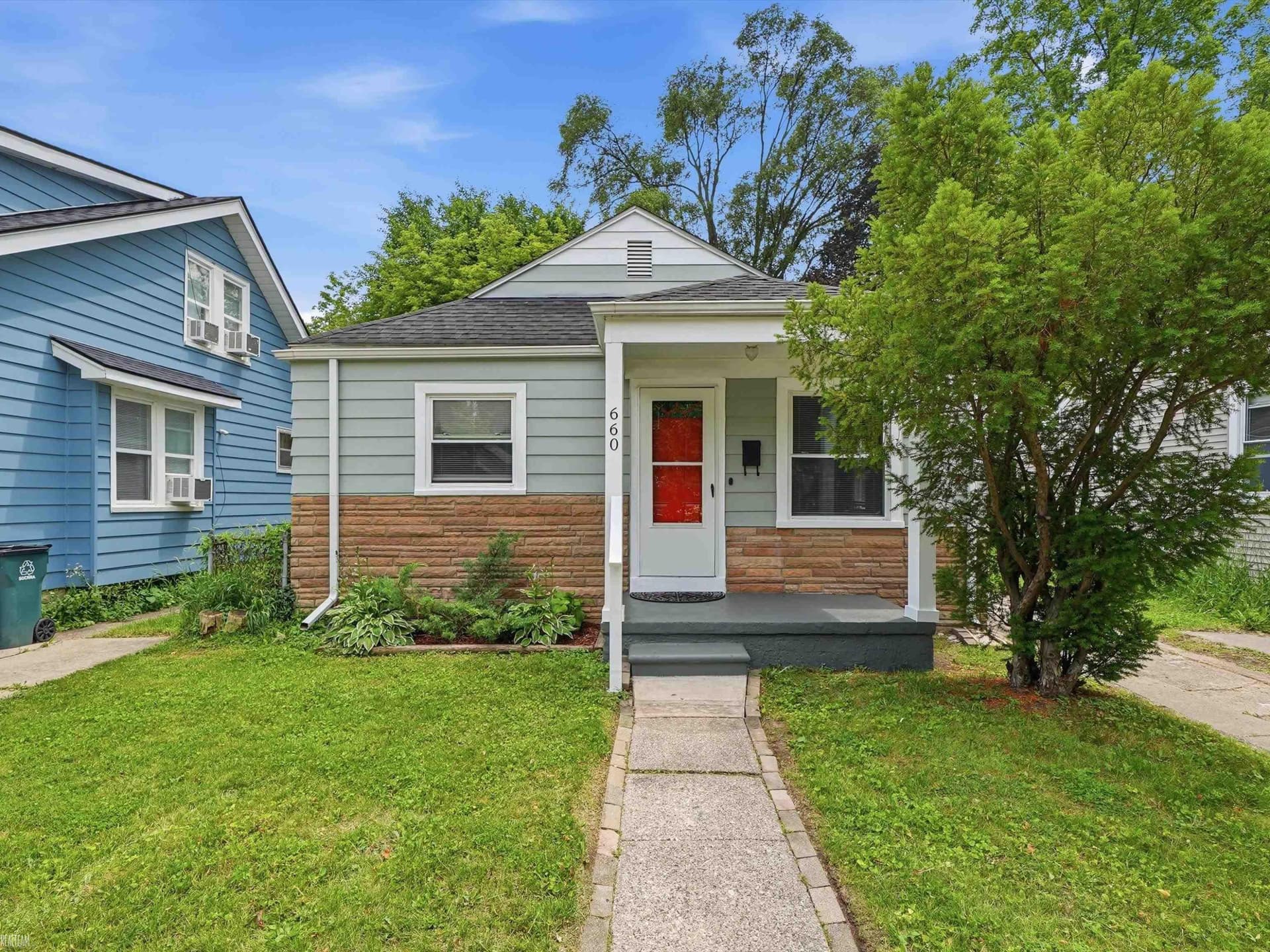 660 E Marshall Street, Ferndale, MI 48220