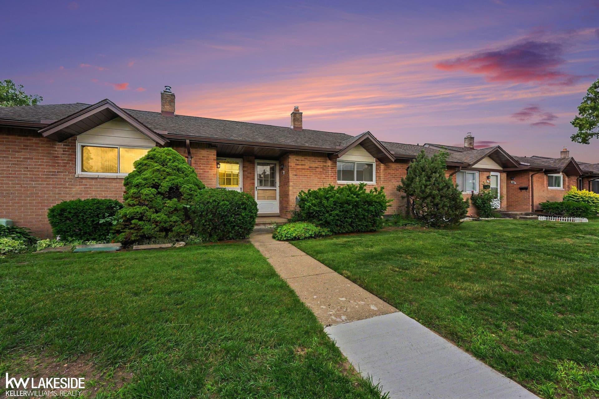 8401 18 Mile Road, 186, Sterling Heights, MI 48313