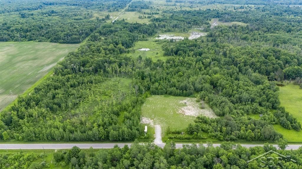3428 N Three Rivers Road, Gladwin, MI 48624