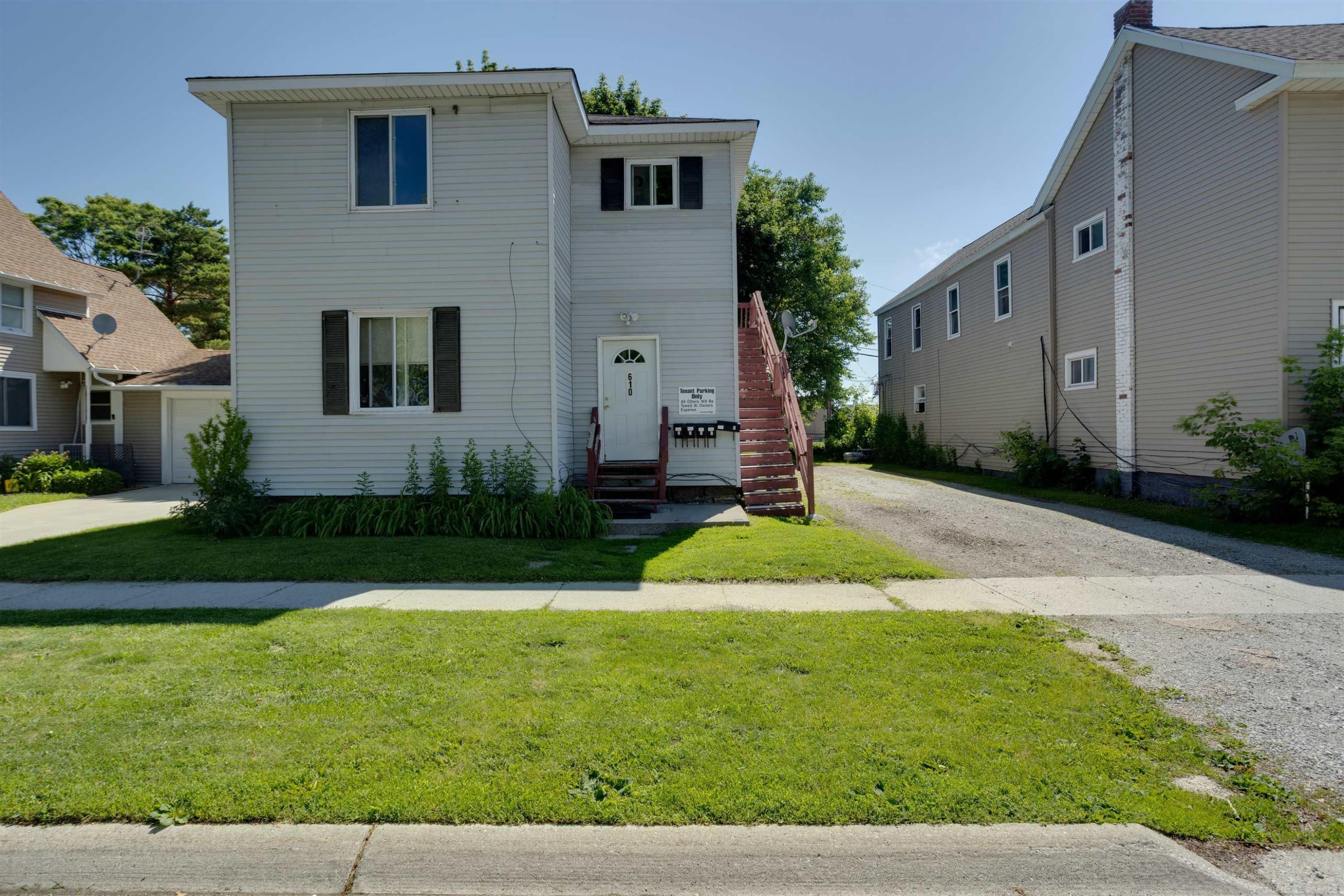 610 Ontario Street, Port Huron, MI 48060