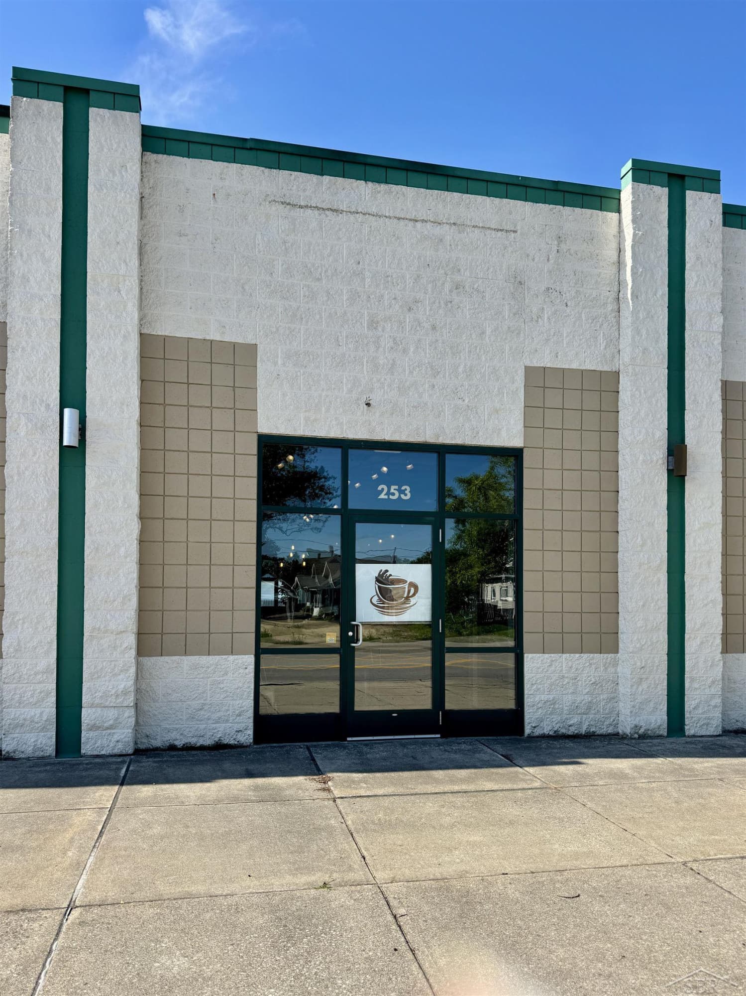 253 W Saginaw Street, Hemlock, MI 48626