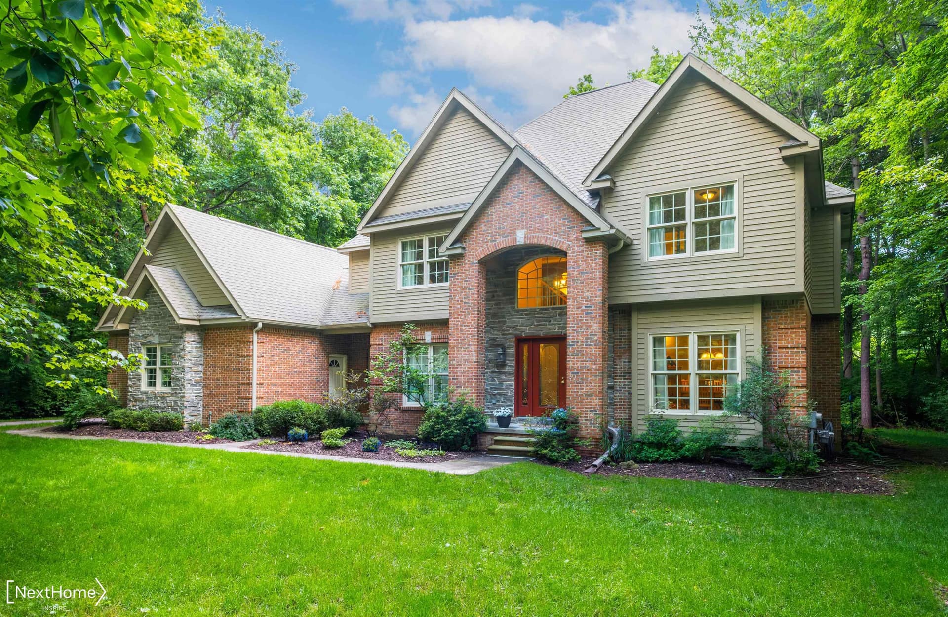 9185 North Island Drive, Flushing, MI 48433