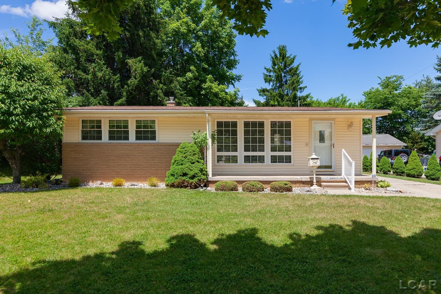 515 Nokomis Street, Tecumseh, MI 49286