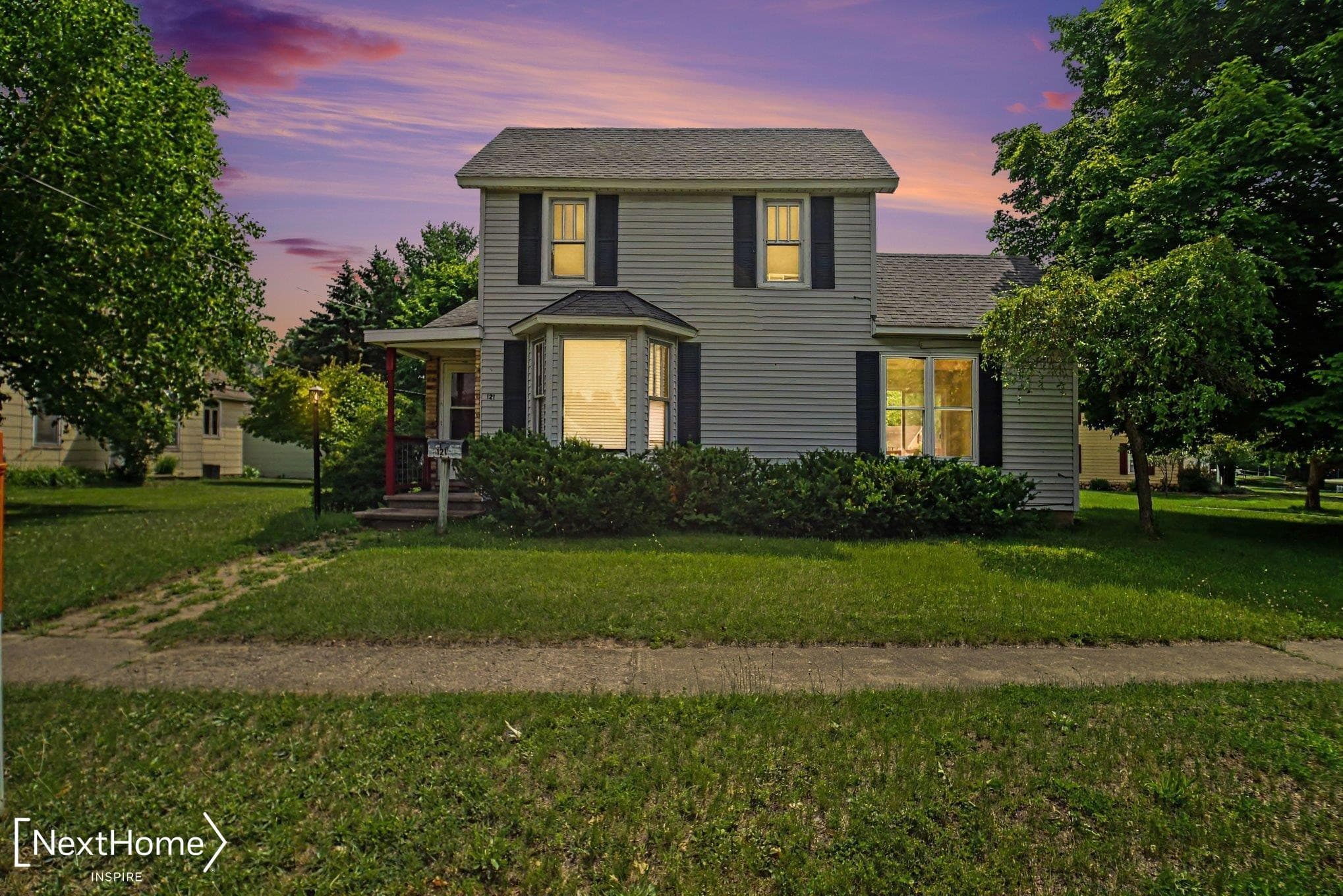 121 S West Street, Vassar, MI 48768