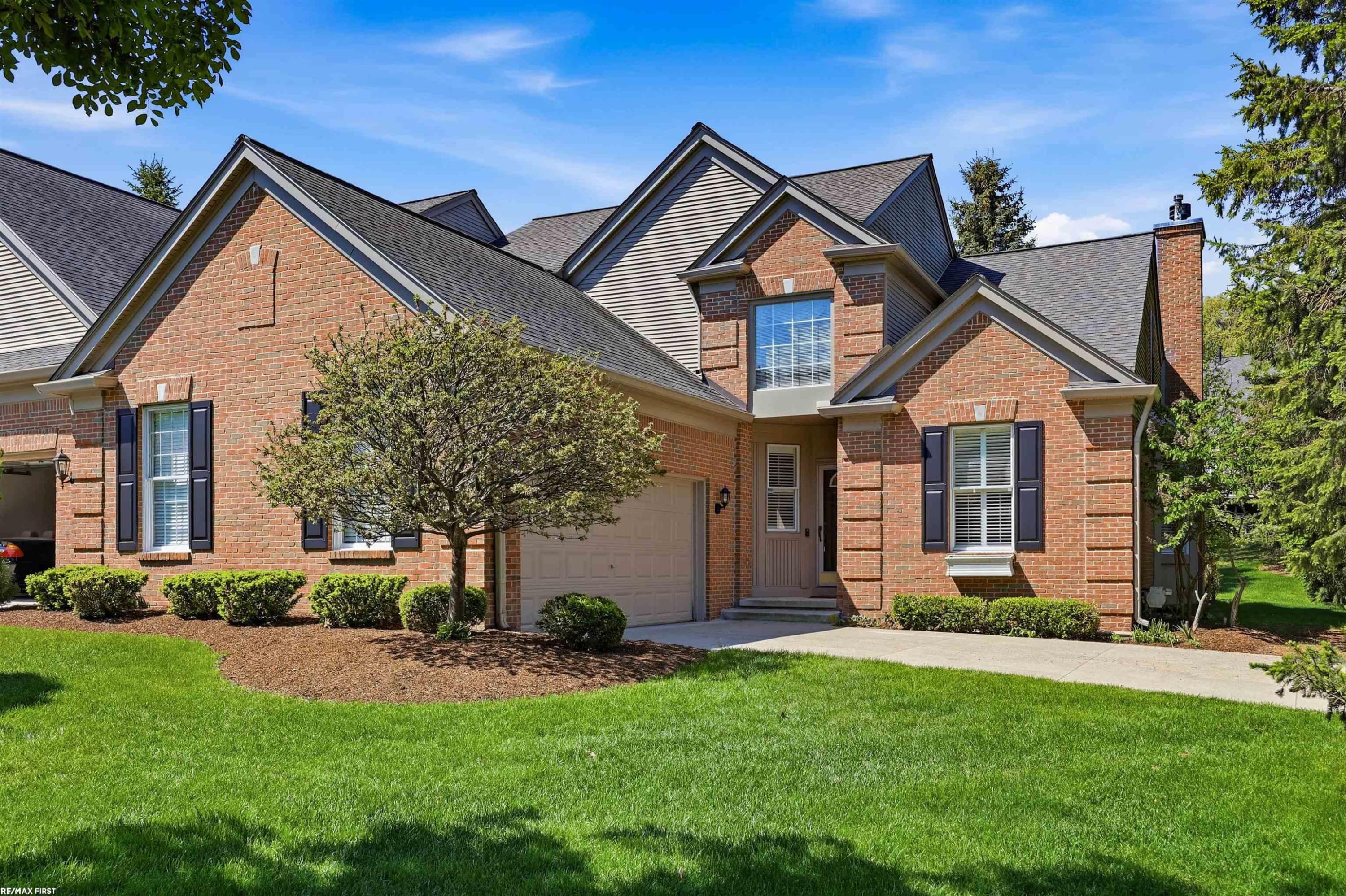 1368 Rock Valley Drive, Rochester, MI 48307