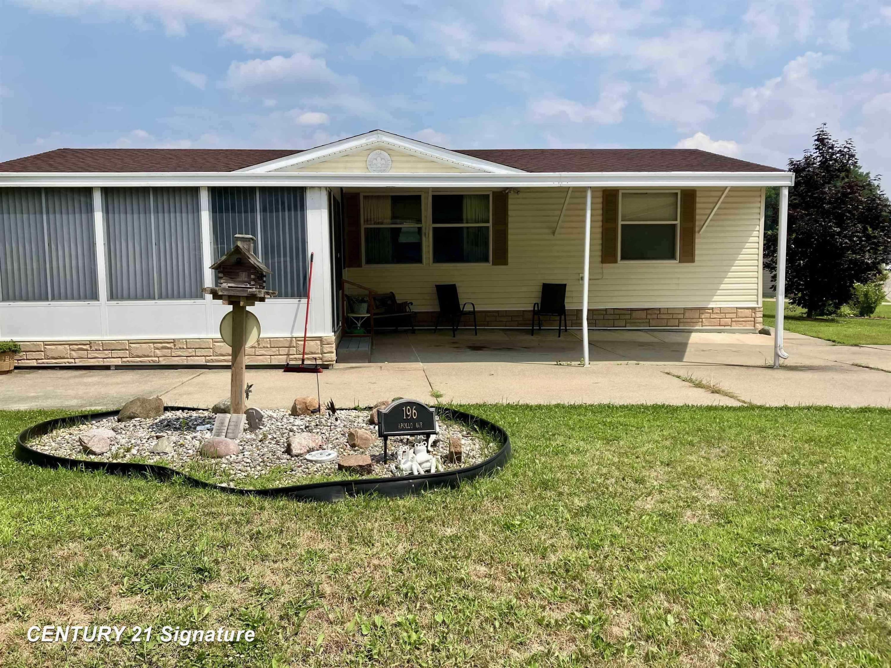 196 Apollo Avenue, Flushing, MI 48433