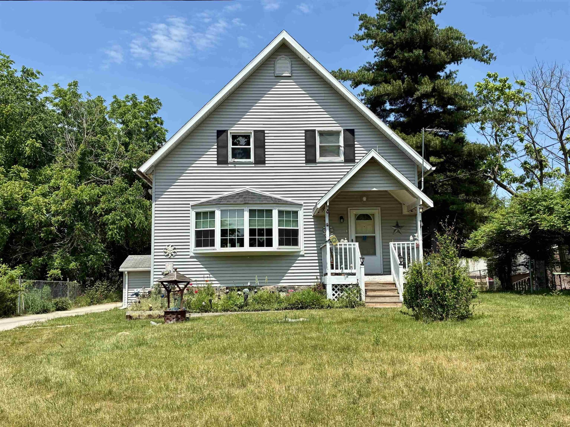 7100 Lynn Street, Perry, MI 48872