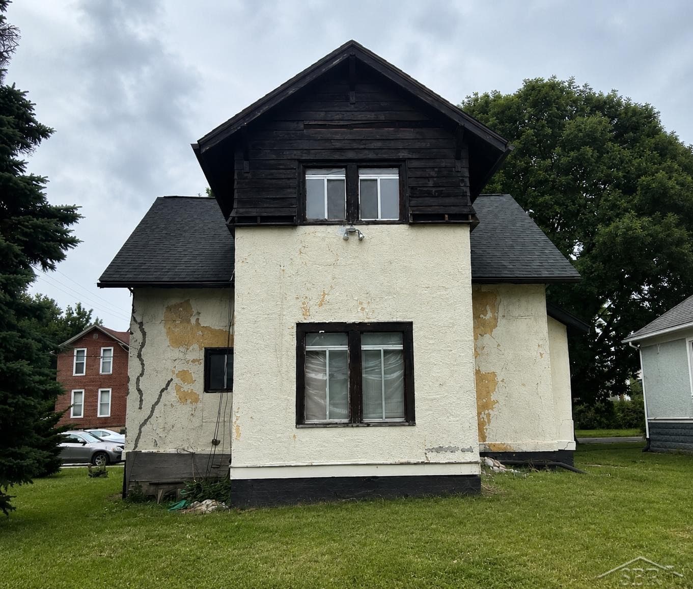 Photo 6