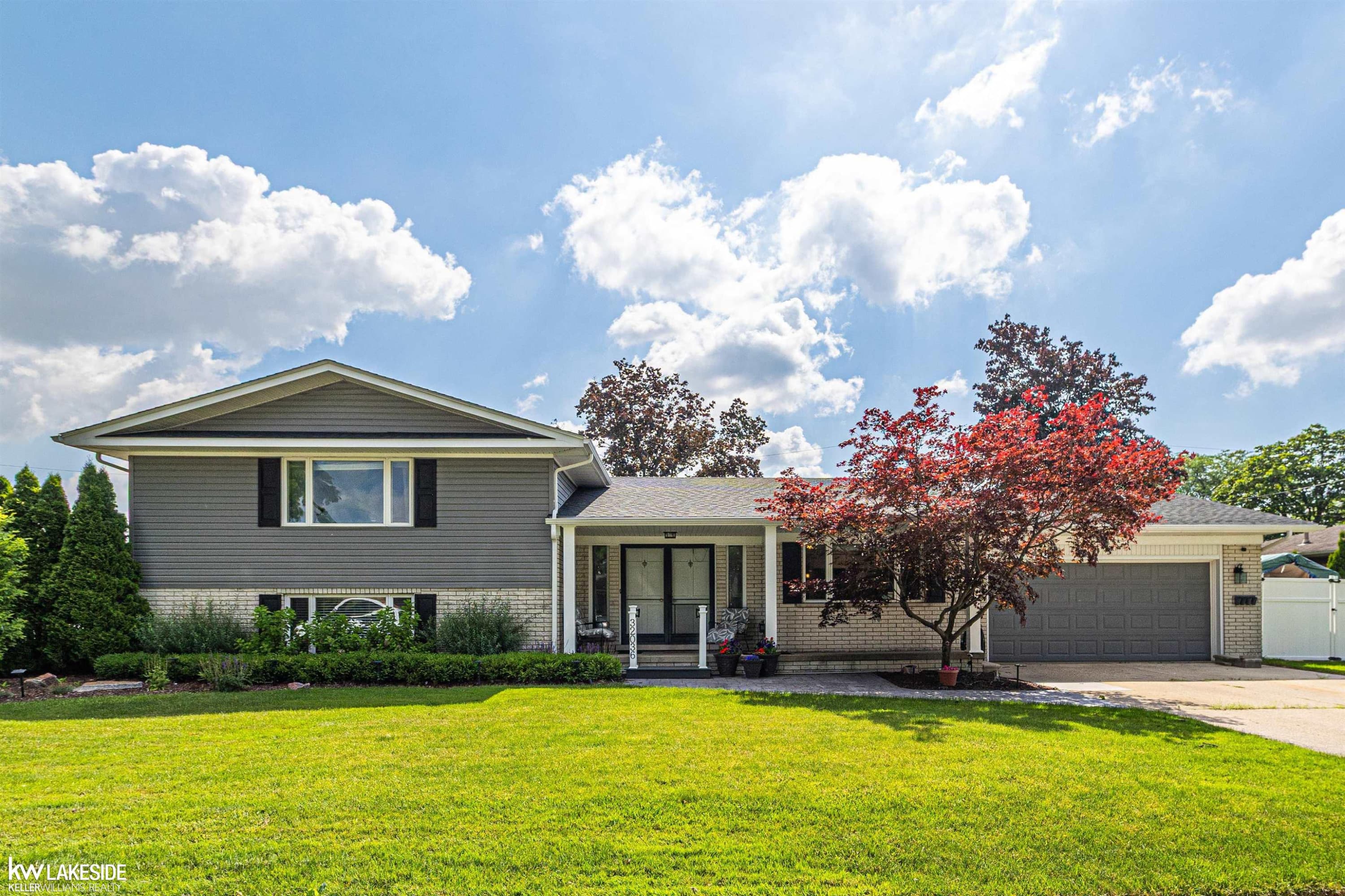 32036 Claeys Drive, Warren, MI 48093