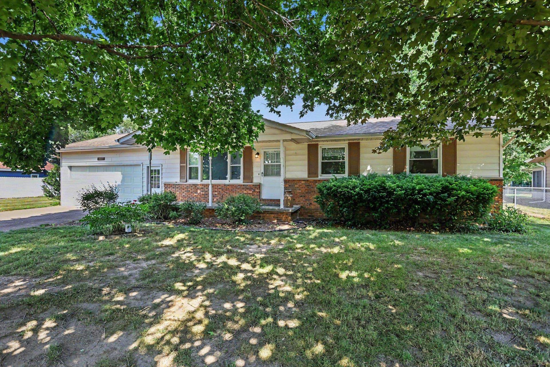 4823 Byron Drive, Vassar, MI 48768