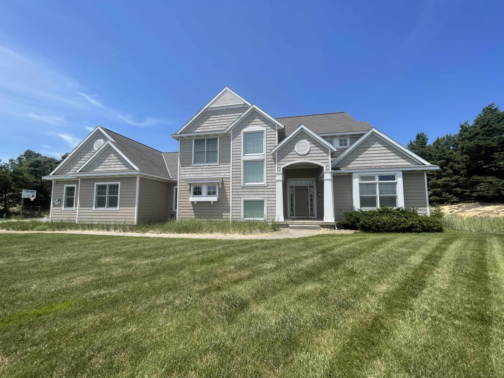 5155 Ruby Ridge Street, Holland, MI 49424