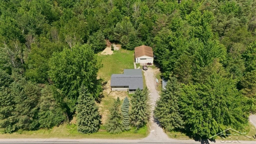 3109 E Monroe Road, Midland, MI 48642