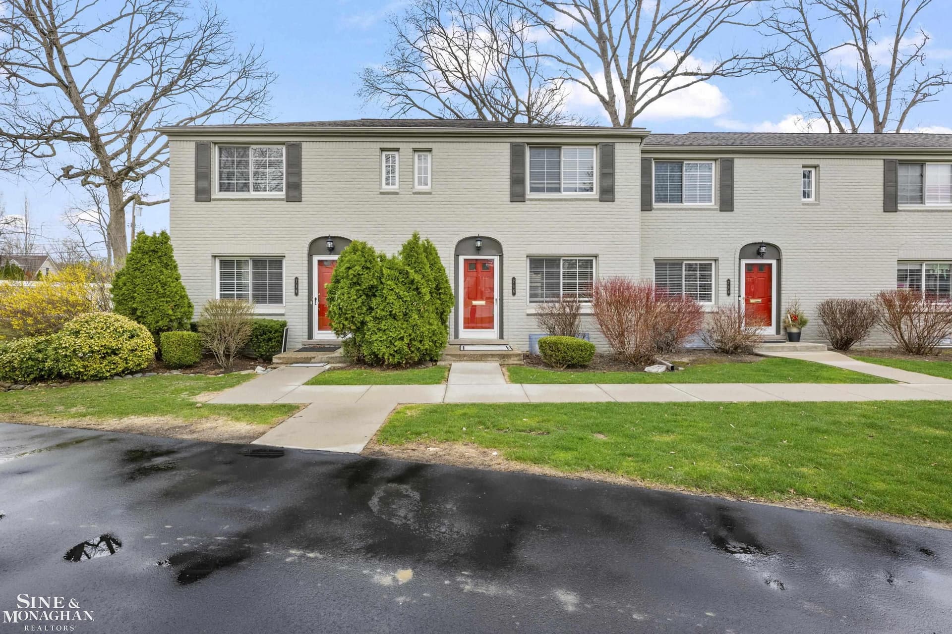 716 Graefield Court, Birmingham, MI 48009