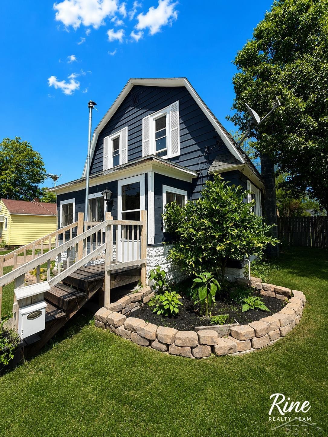 601 S North Street, Otsego, MI 49078