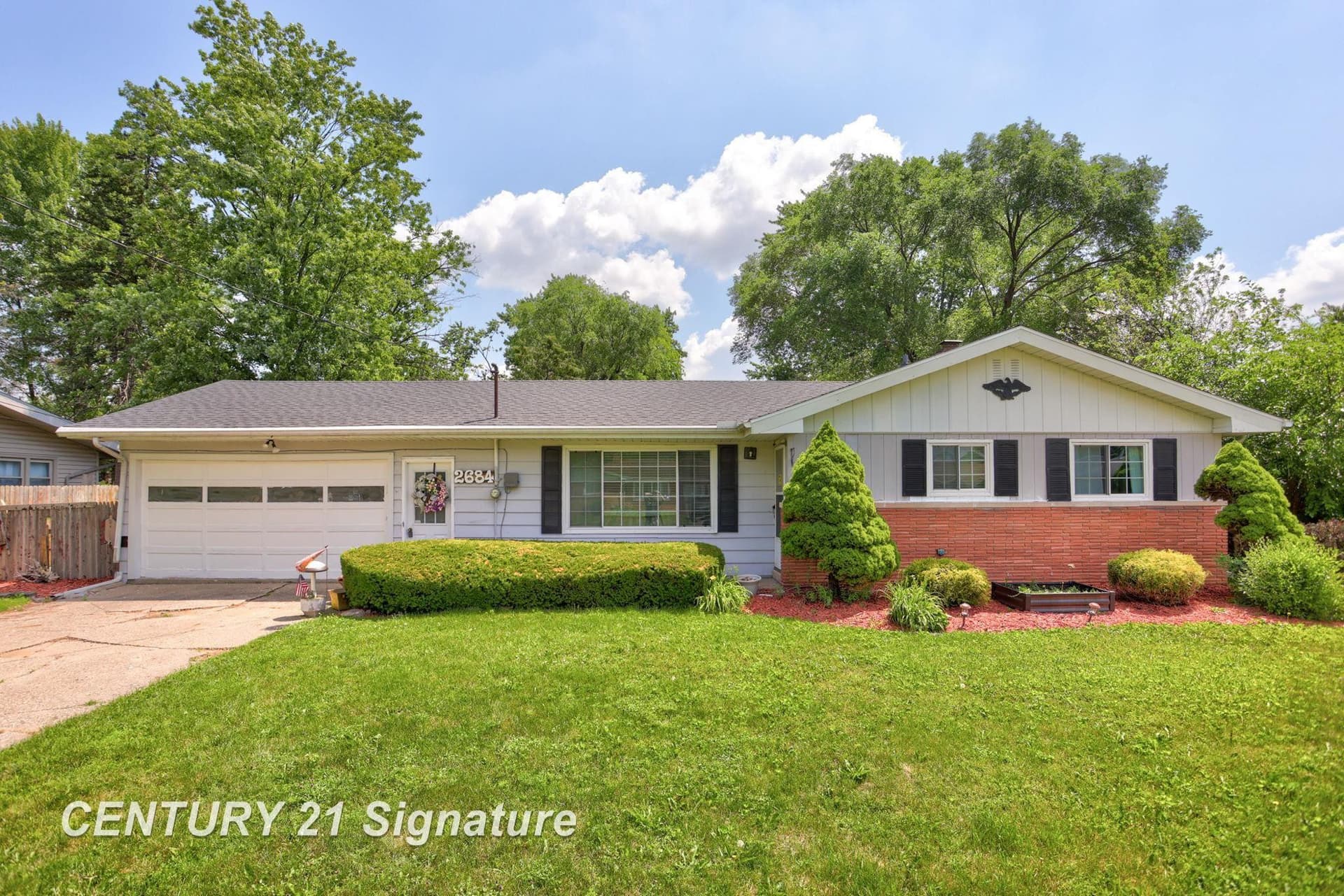 2684 Kuhlman Drive, Saginaw, MI 48603