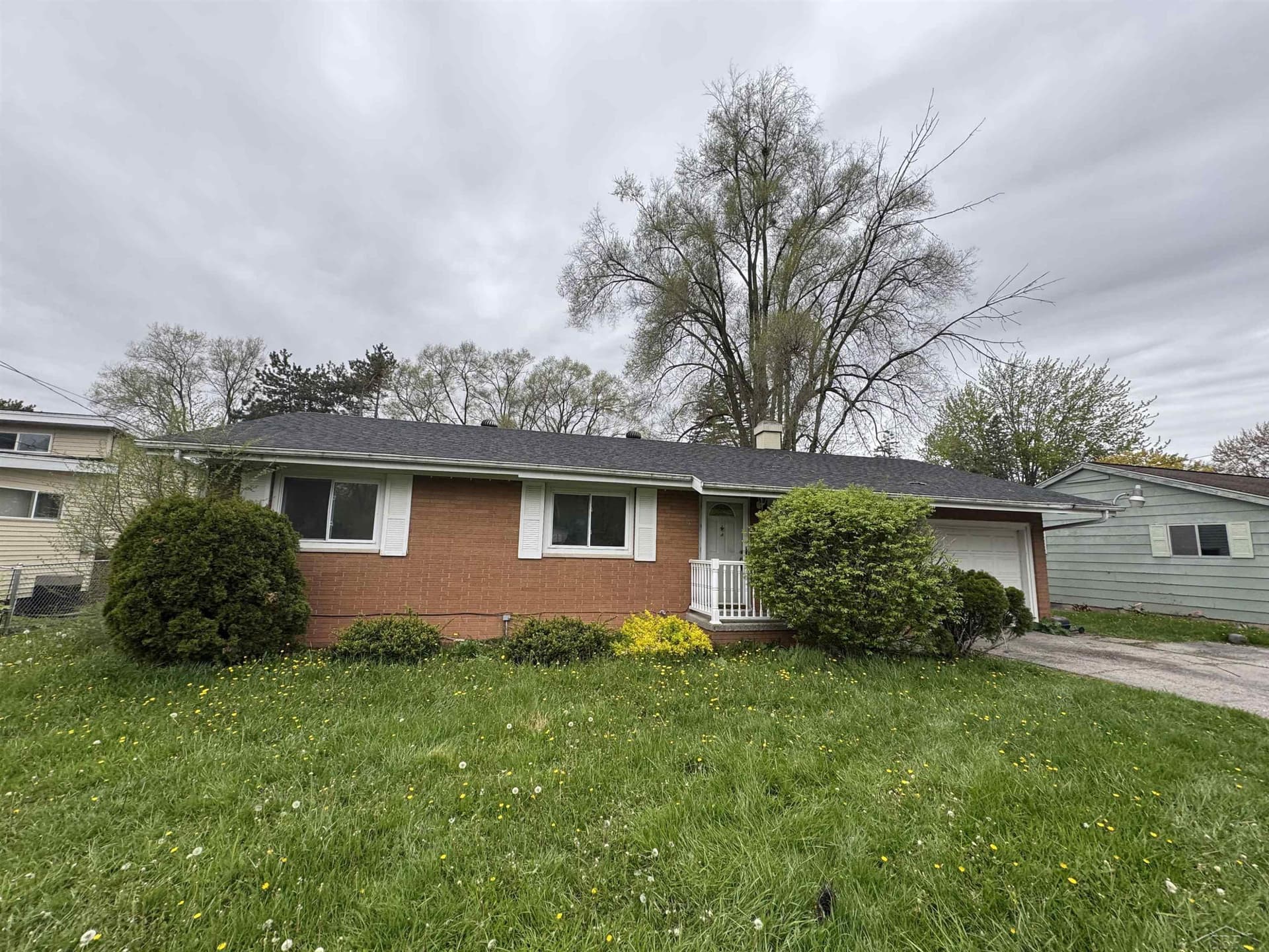 2950 Arlington Drive, Saginaw, MI 48601