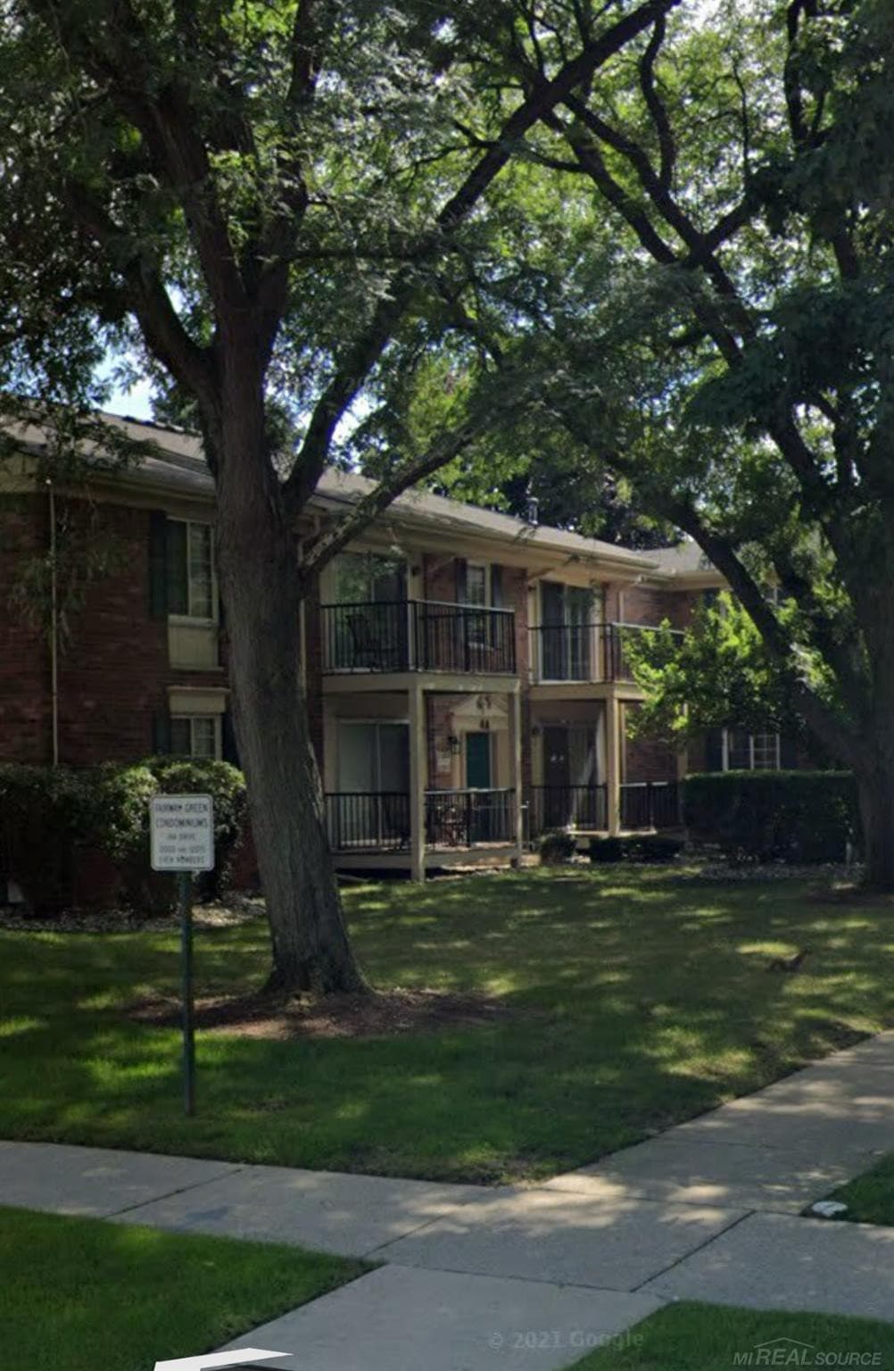 12064 Ina unite 122 Drive, Sterling Heights, MI 48312