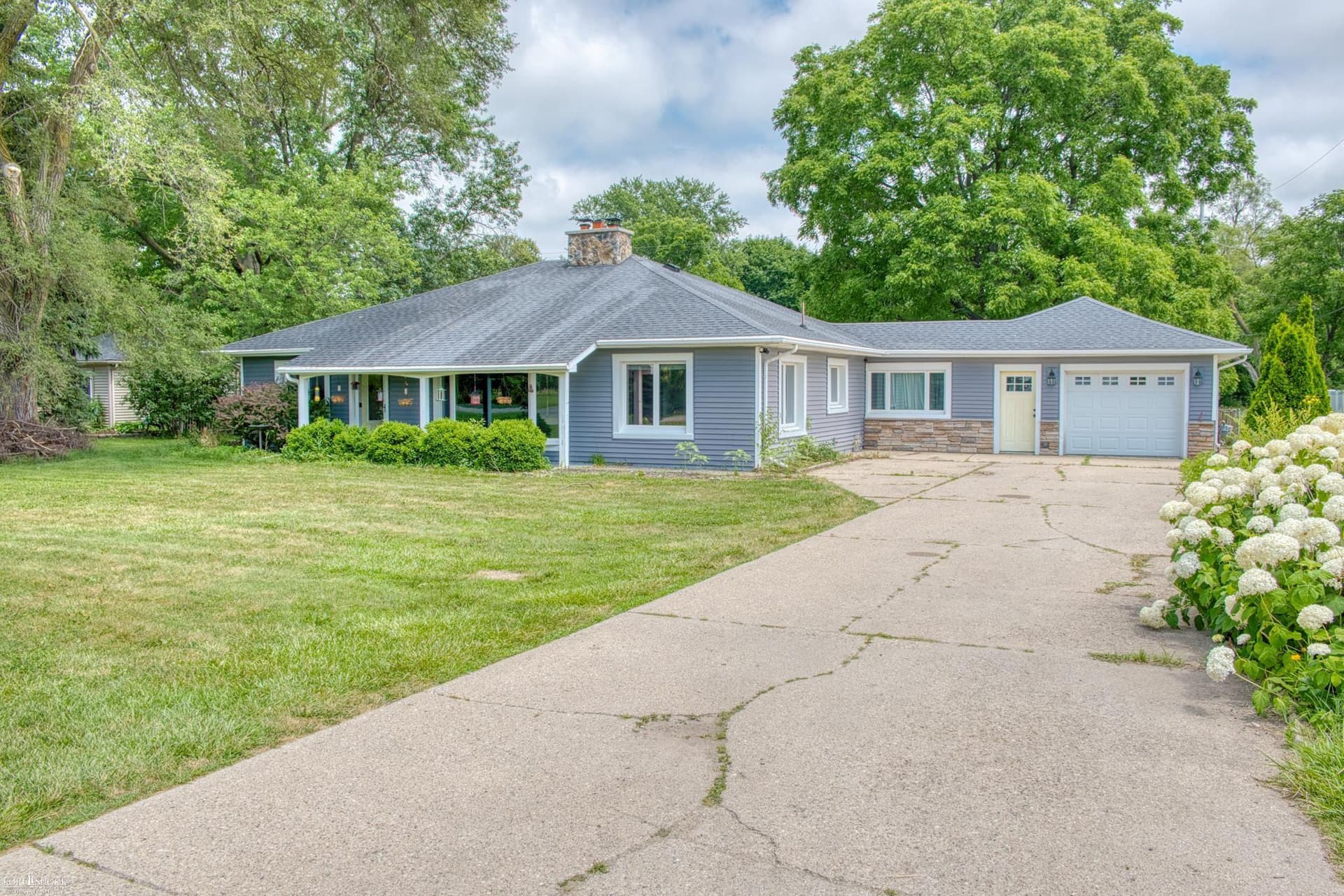 2624 N M 52 Road, Owosso, MI 48867