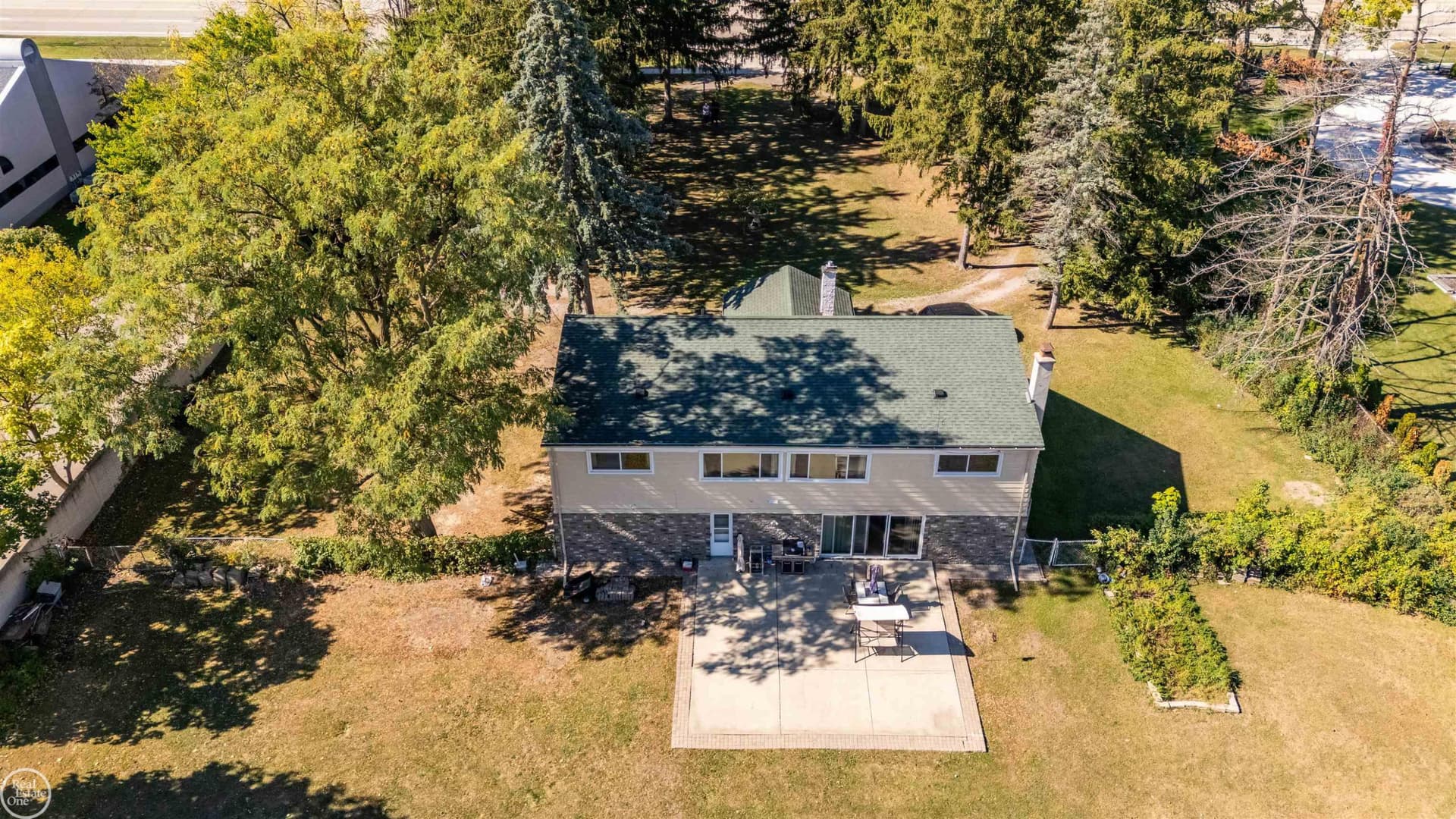 41466 Dequindre Road, Sterling Heights, MI 48314