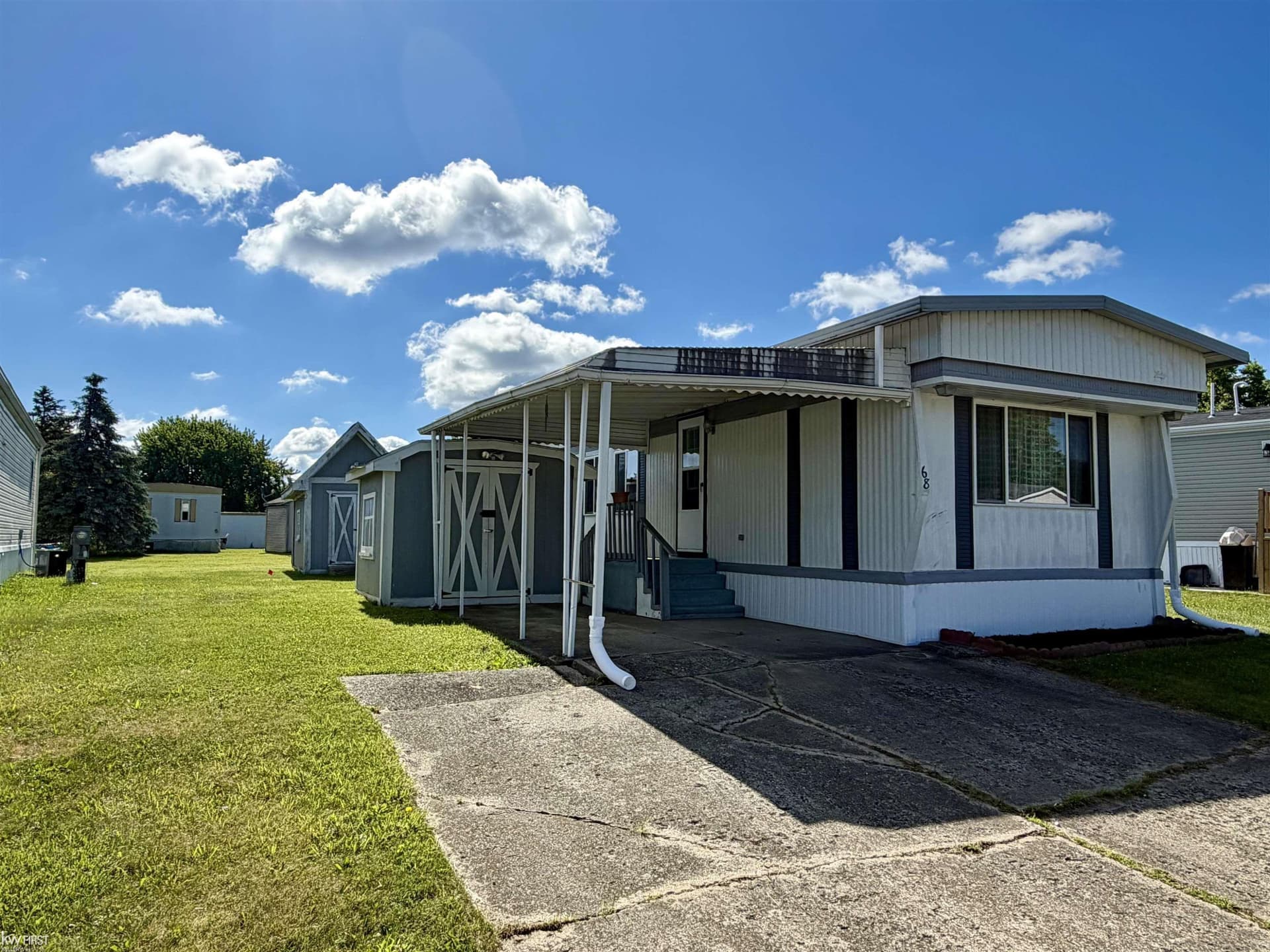 68 Clydesdale Street, Mount Morris, MI 48458