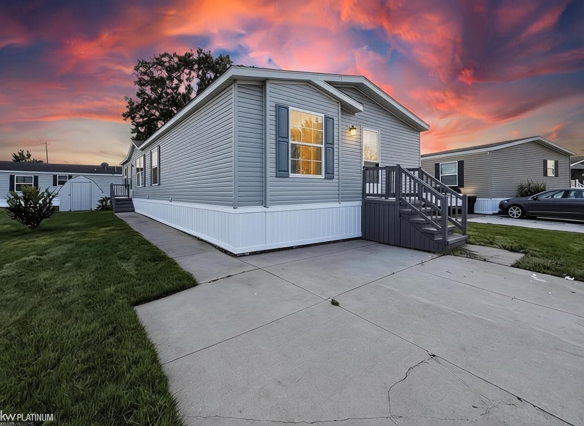 46301 Gabrielle Drive, Macomb, MI 48044