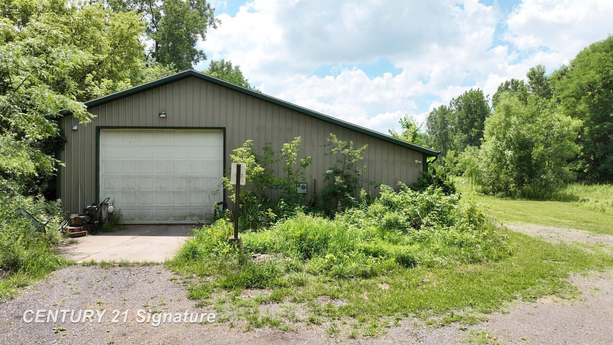 3349 W Lake Road, Clio, MI 48420