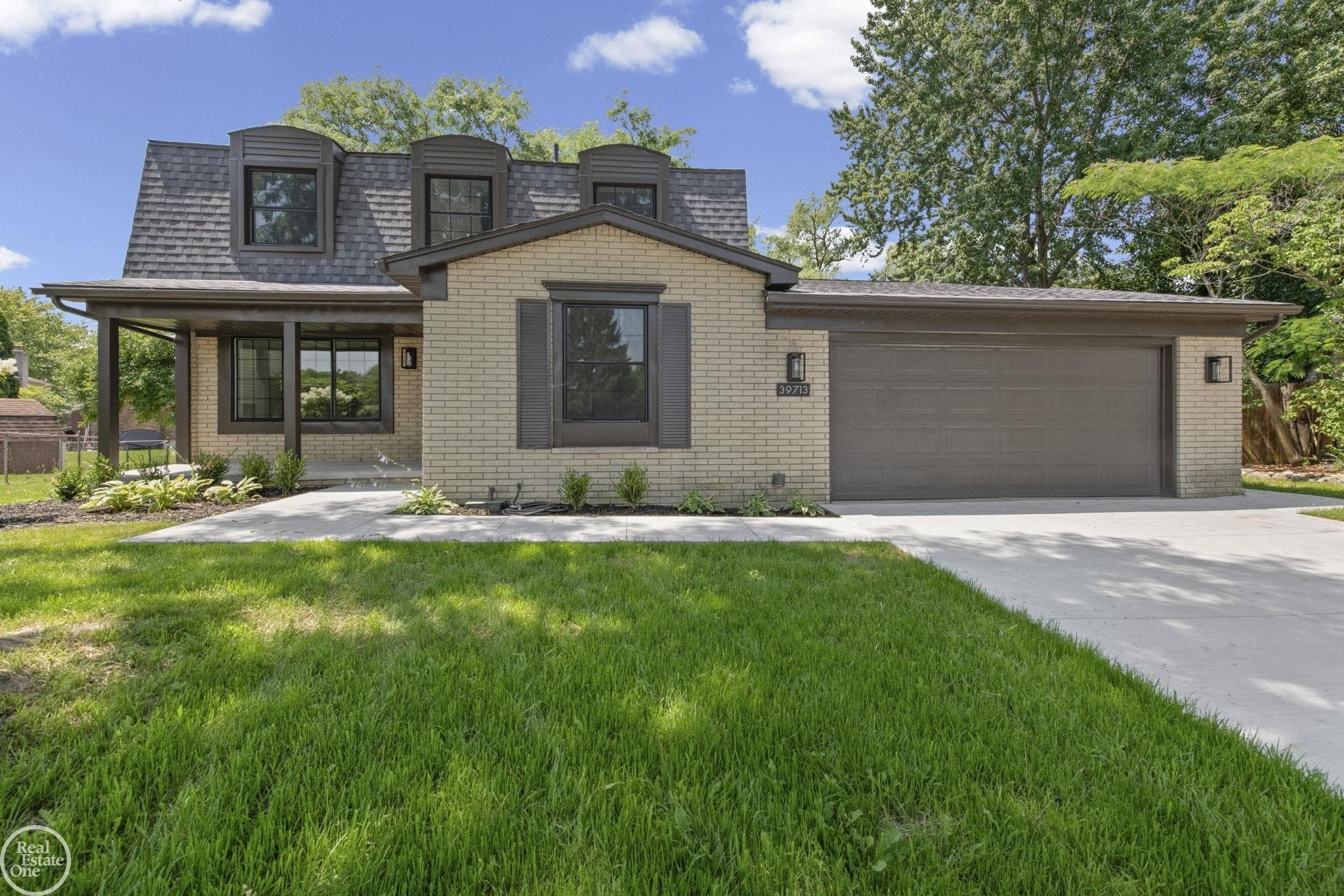 39713 Chaffer Court, Clinton Twp, MI 48038