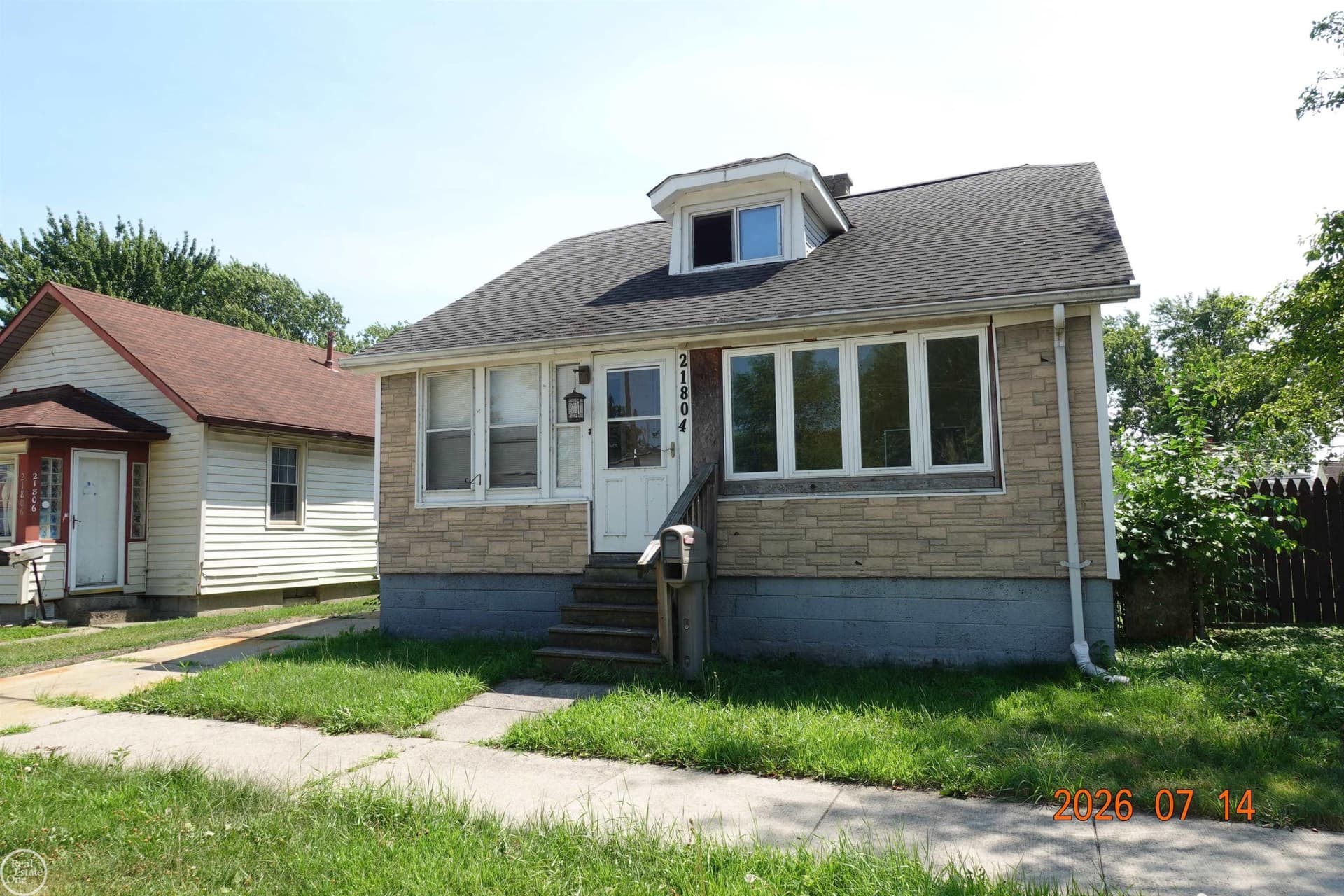 21804 ROSEDALE Street, Saint Clair Shores, MI 48080