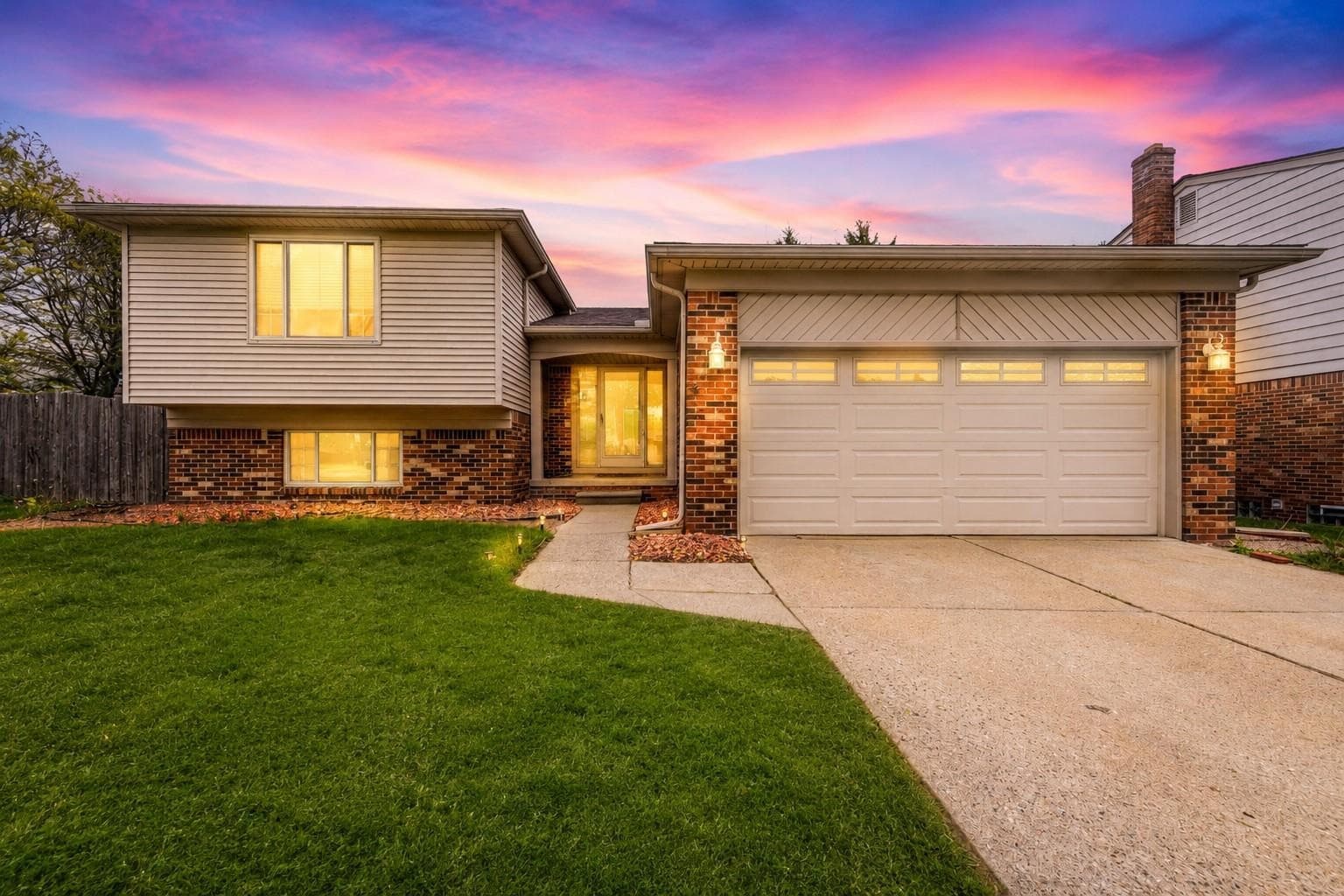 38982 Sutton Dr Drive, Sterling Heights, MI 48310
