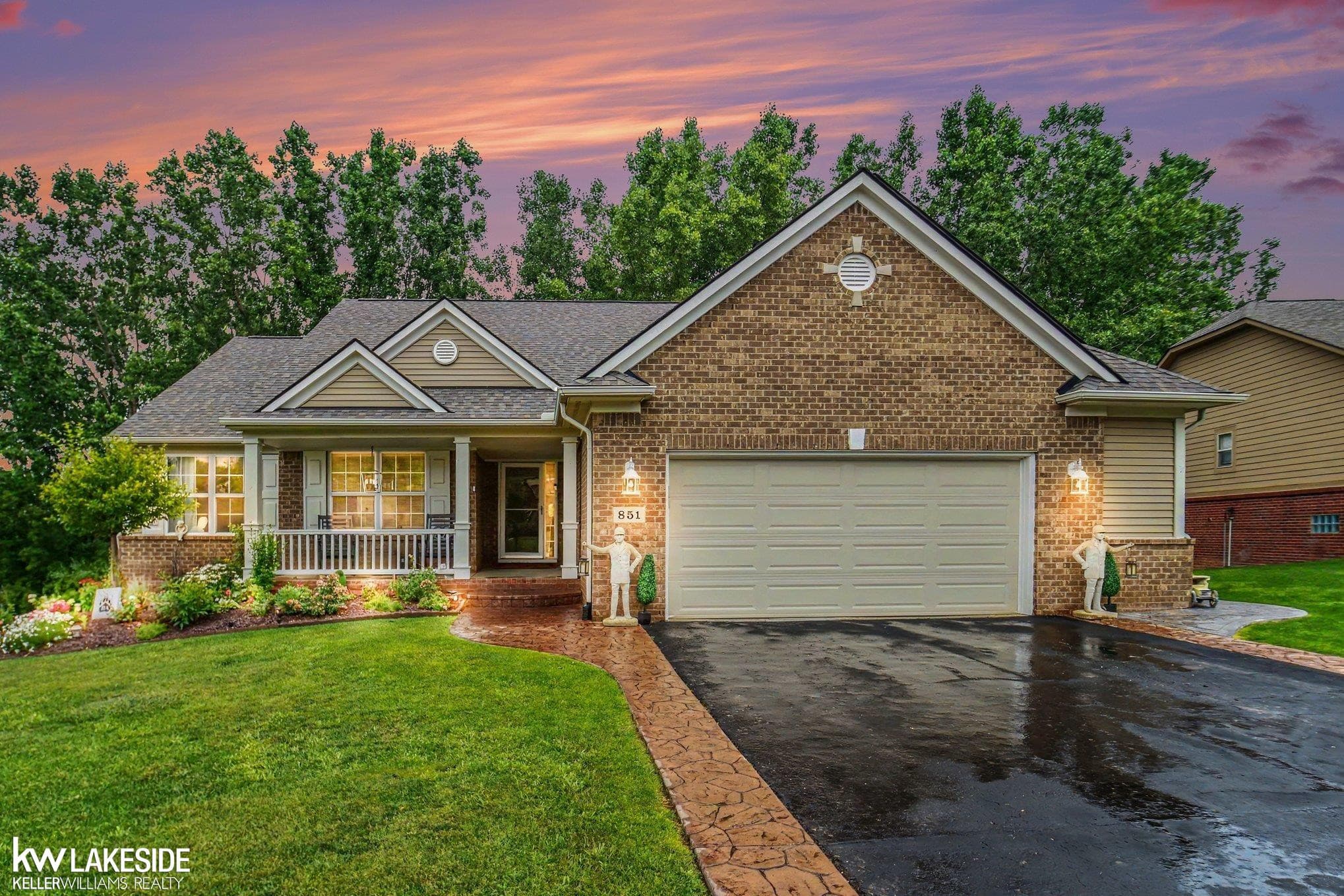 851 Snyder Street, Oxford, MI 48371