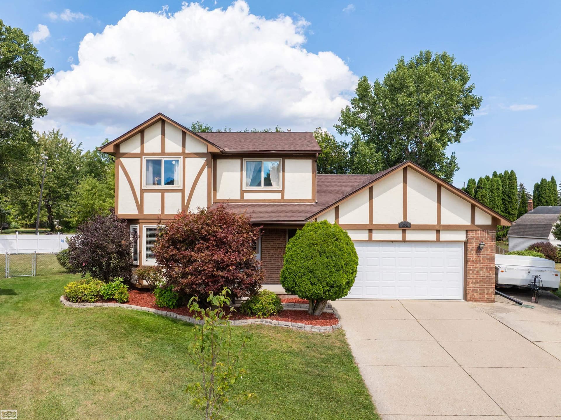 34346 Claudia Court, Sterling Heights, MI 48310