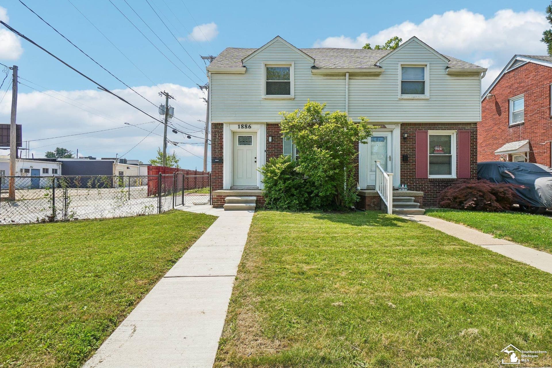 1886 15th Street, Wyandotte, MI 48192