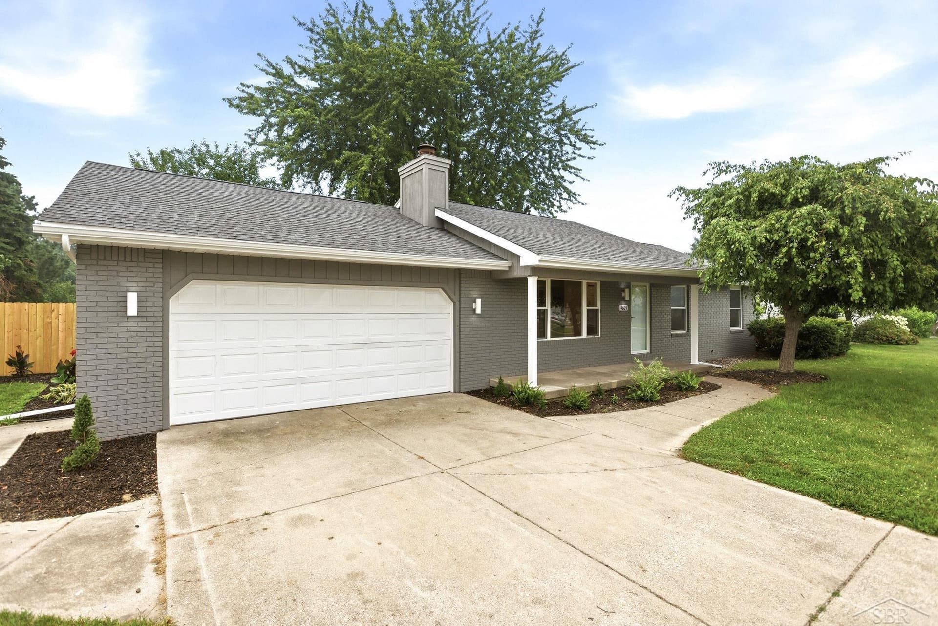 4621 S Wintergreen Drive, Saginaw, MI 48603