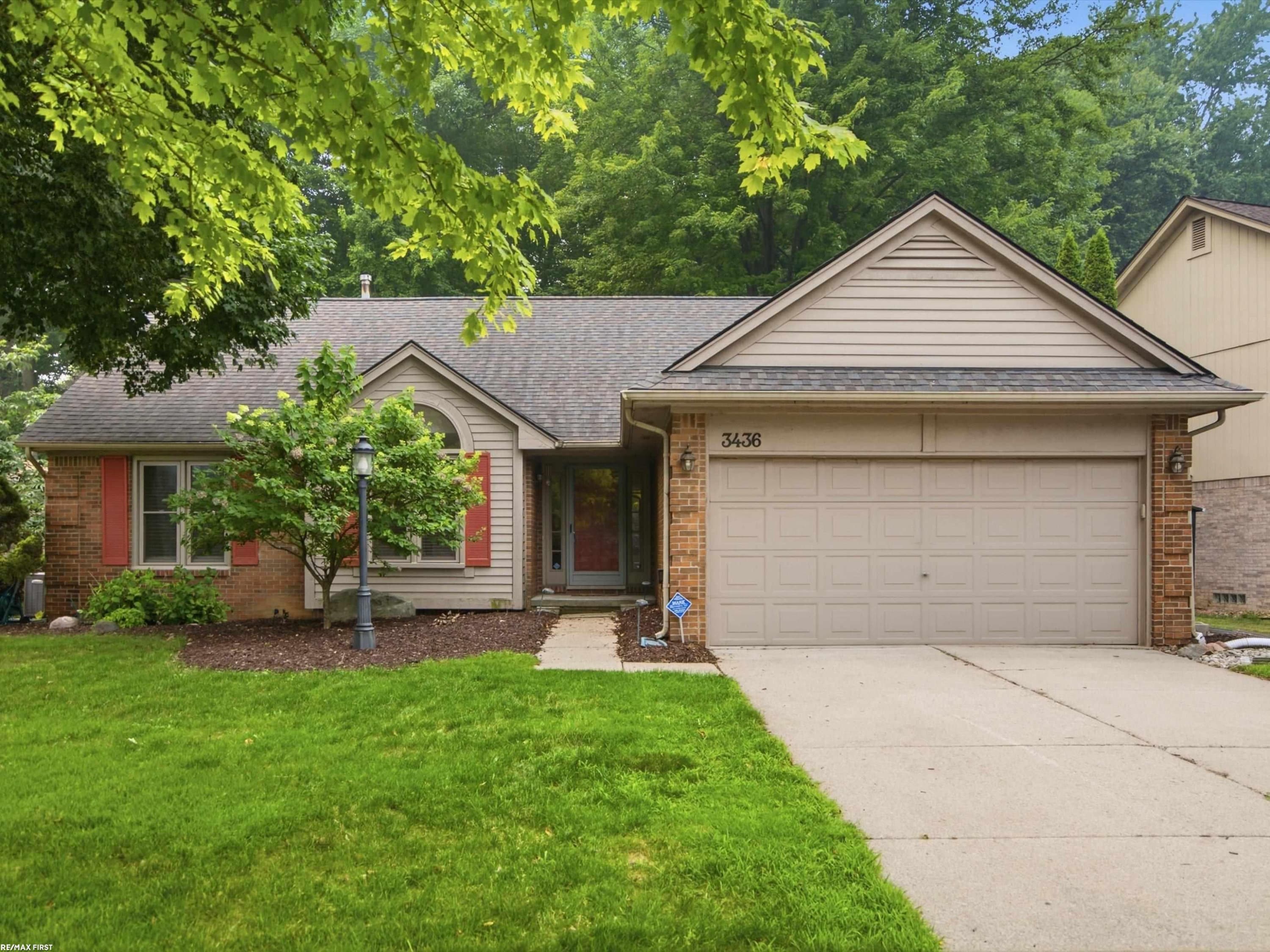 3436 Vardon Drive, Rochester Hills, MI 48307