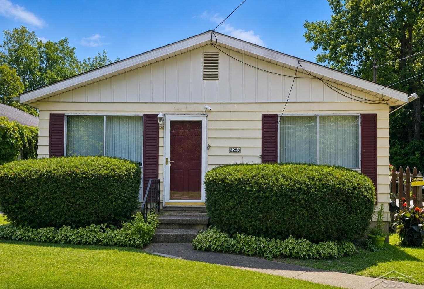 2258 California Avenue, Saginaw, MI 48601