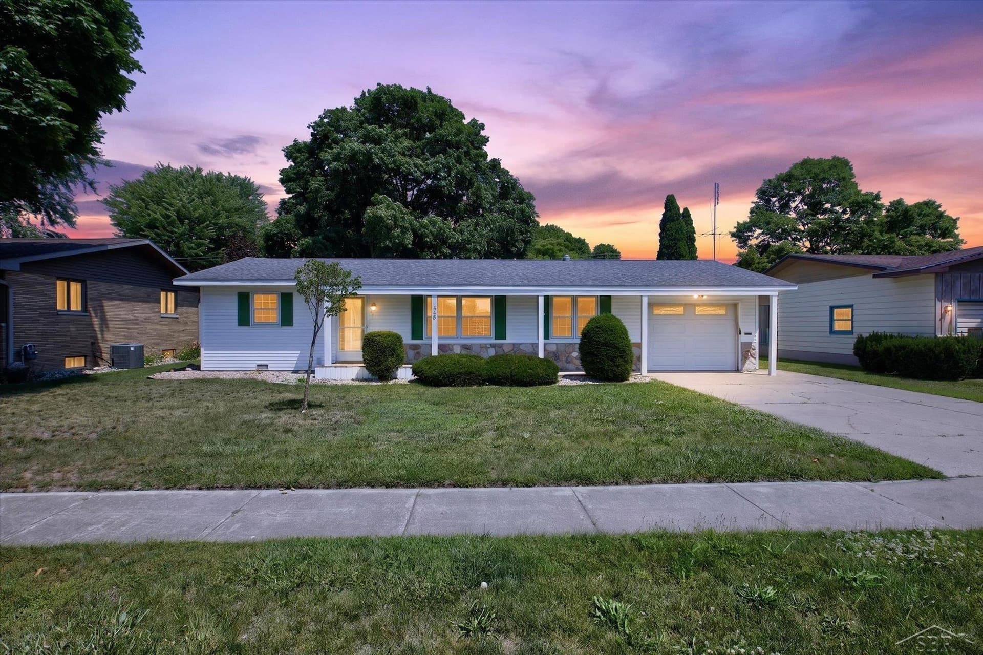 445 Henry Street, Sebewaing, MI 48759